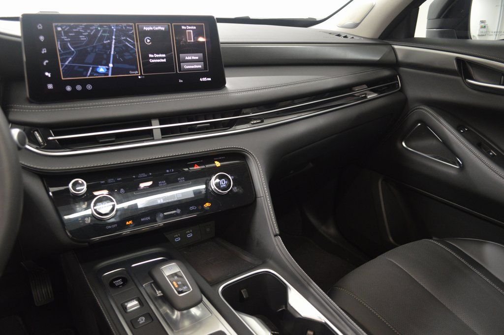 Used 2026 Gray INFINITI LUXE image 24