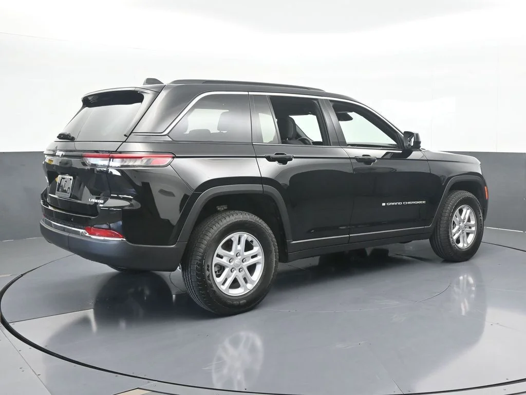 2025 Jeep Grand Cherokee Laredo - Photo 6