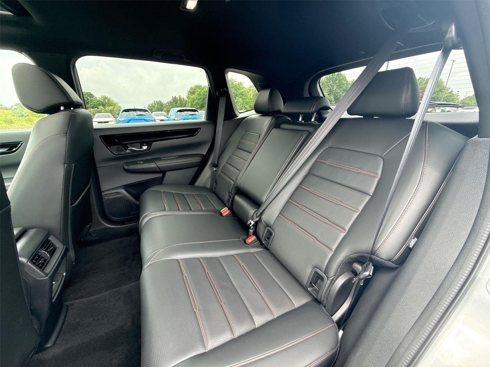 Used 2025 Solar Silver Metallic Honda Sport Touring image 17
