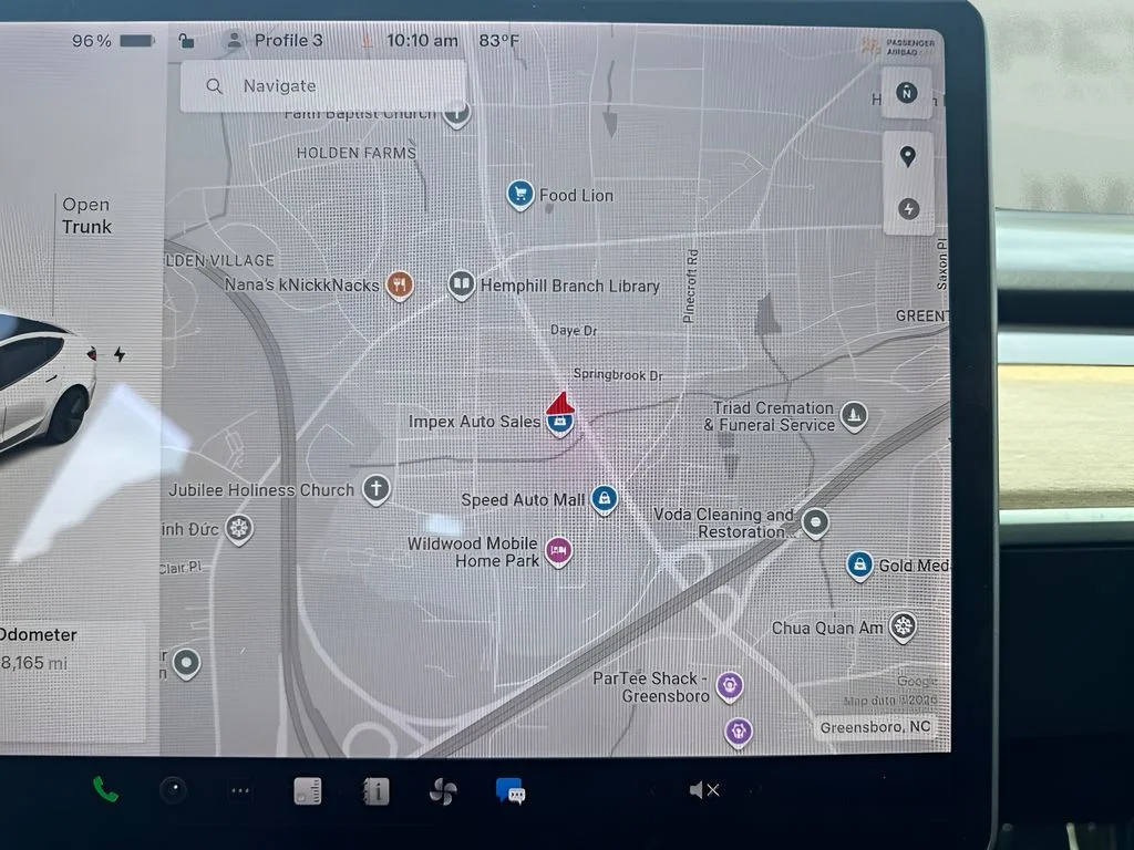 Used 2021 White Tesla Long Range image 21