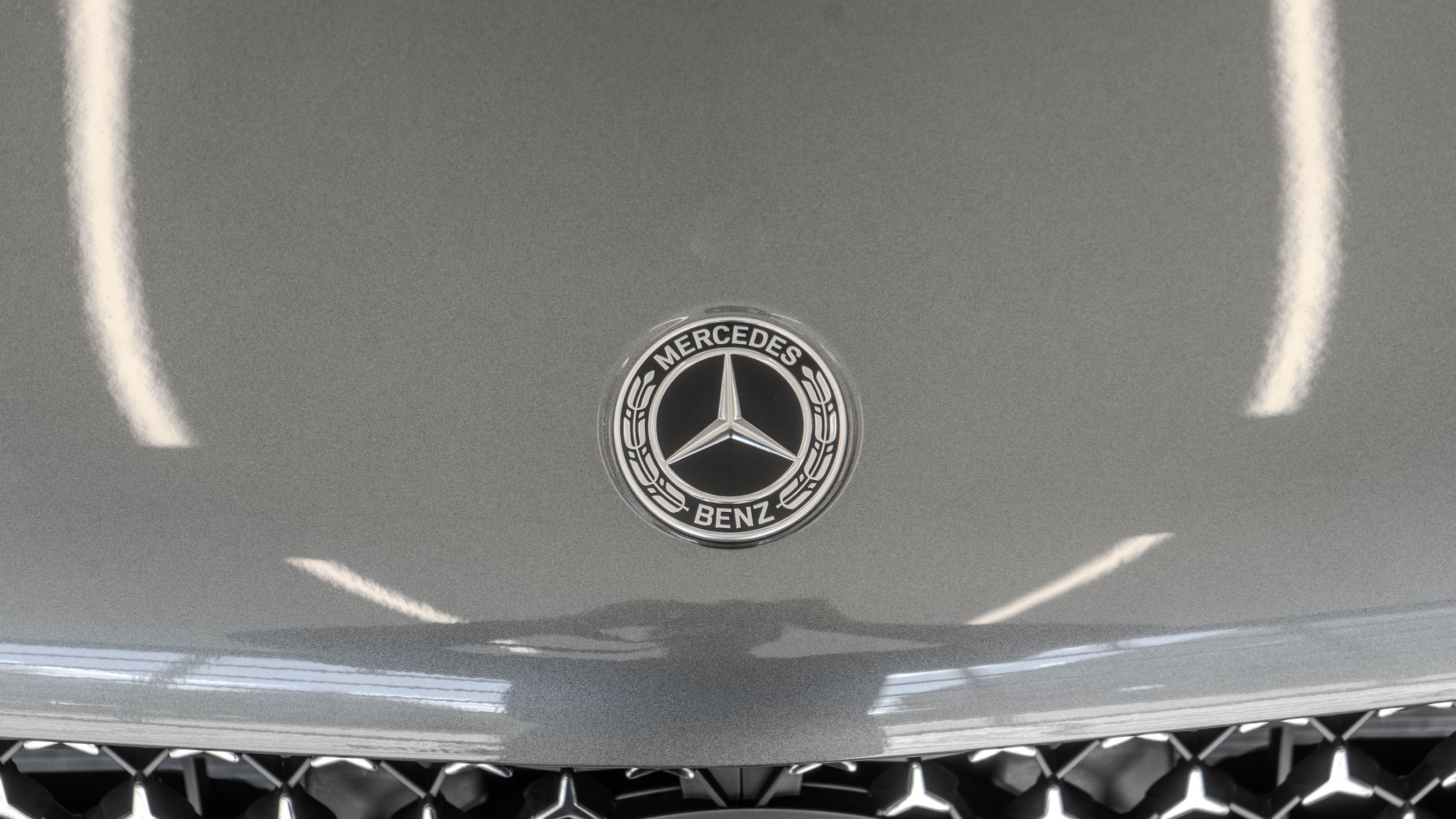 New 2026 Selenite Grey Metallic Mercedes-Benz GLE 450 image 5