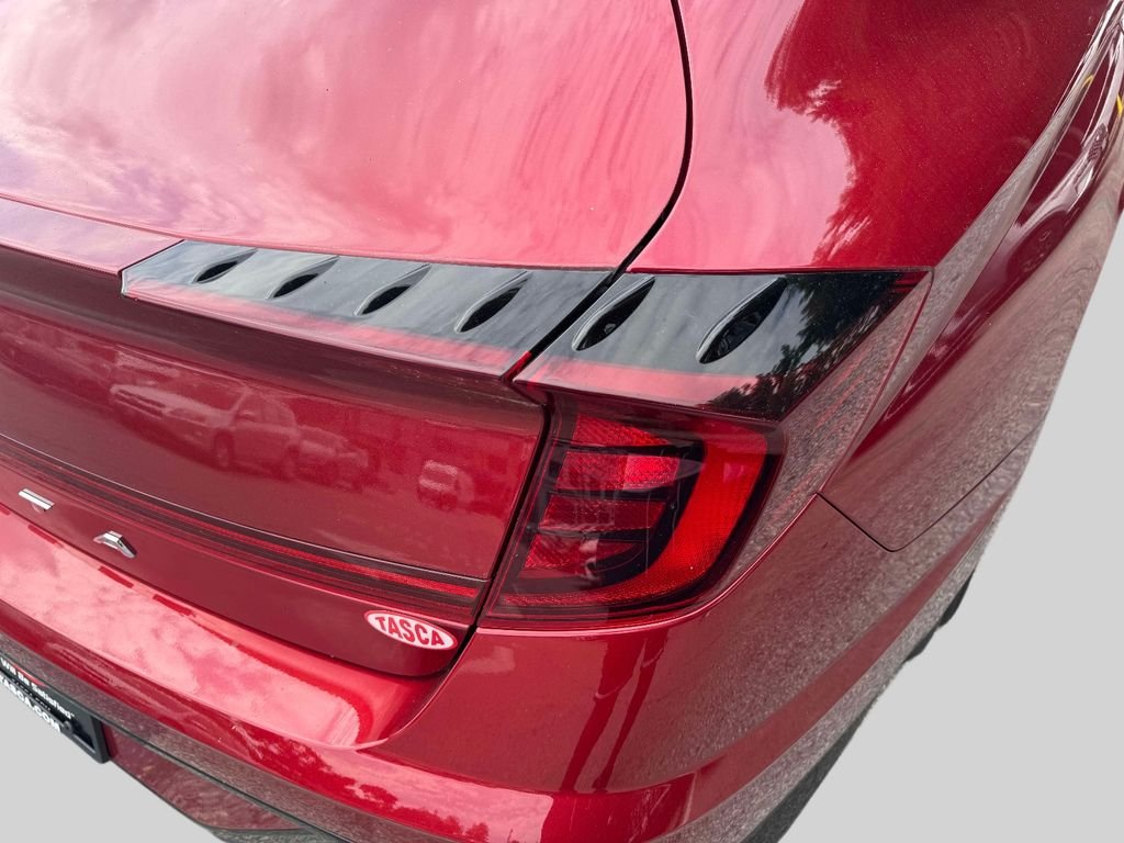 Used 2023 Red Hyundai SEL image 10