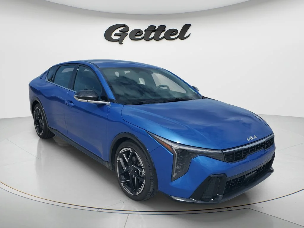 Used 2025 Blue Kia GT-Line image 3