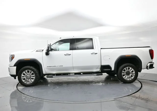 Used 2020 SUMMIT WHITE GMC Denali image 4