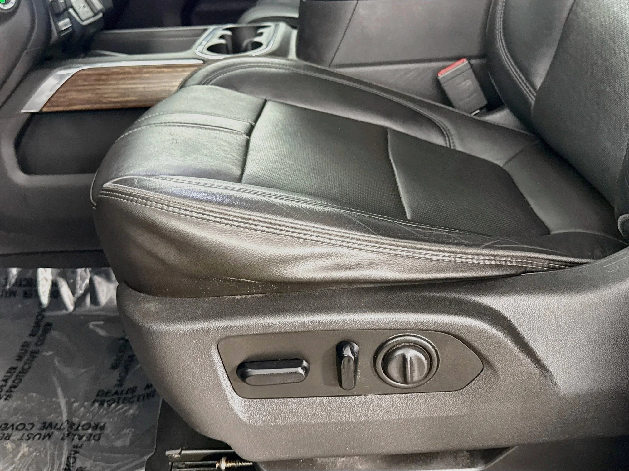 Used 2019 HAVANA BROWN METALLIC Chevrolet High Country image 22