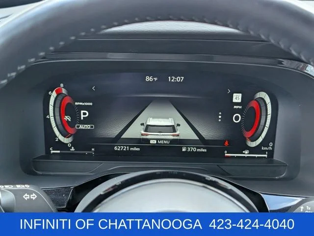 Used 2023 Black Nissan Platinum image 12