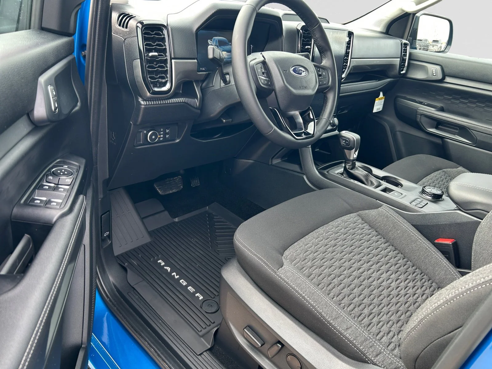 New 2026 Velocity Blue Metallic Ford XLT image 13