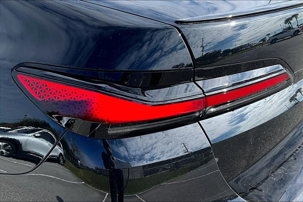 2026 BMW 7 Series 740i - Photo 14
