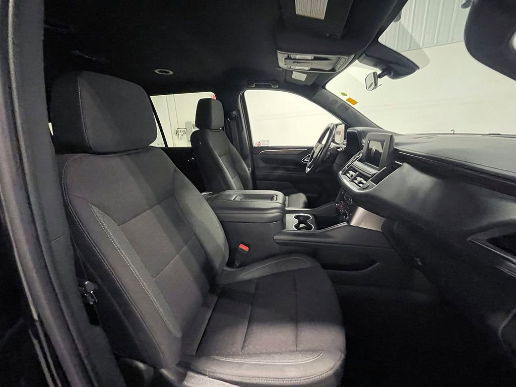 Used 2022 Black Chevrolet LS image 29