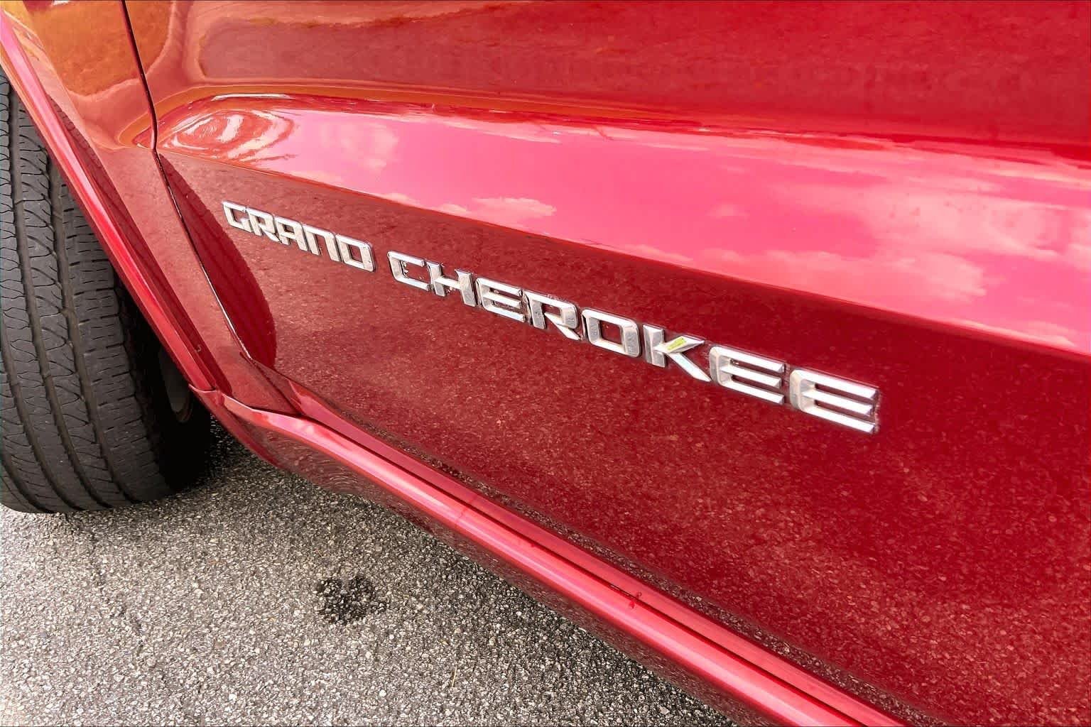 Used 2014 Deep Cherry Red Crystal Pearlcoat Jeep Overland image 30