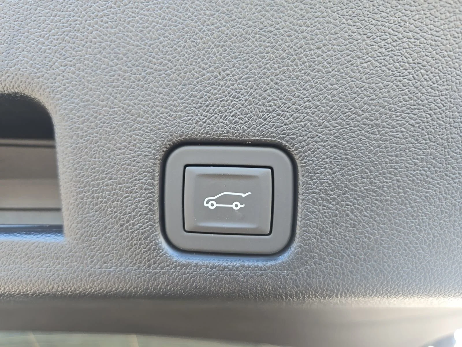 2026 GMC Acadia Denali - Photo 13