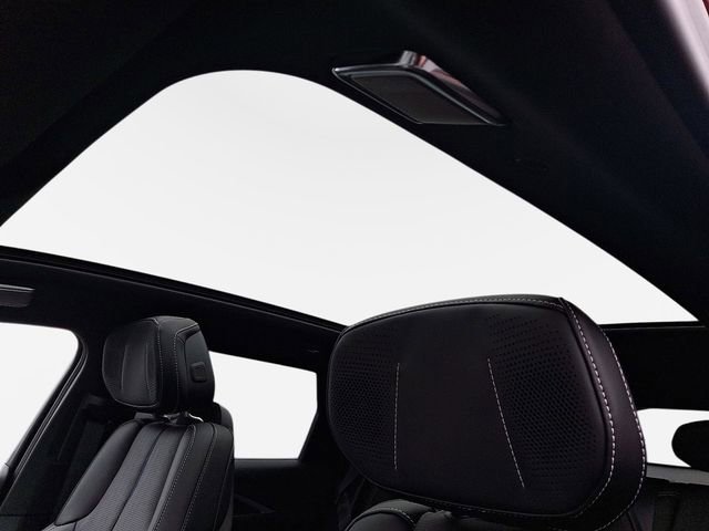 2026 Cadillac LYRIQ V - Photo 14