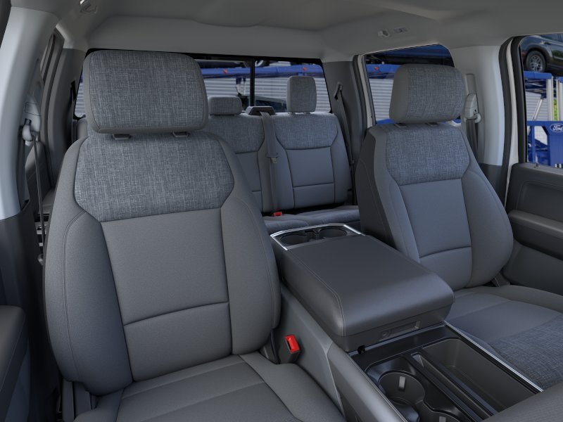 New 2026 Oxford White Ford XLT image 10