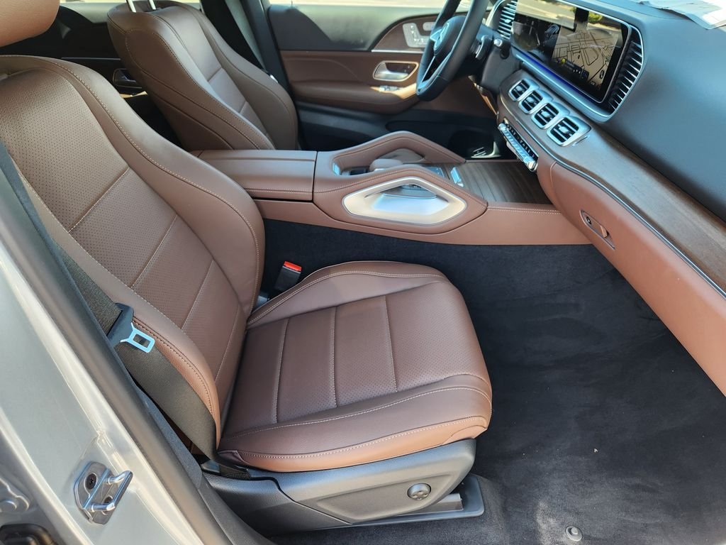 New 2026 Cirrus Silver Metallic Mercedes-Benz GLE 450E 4MATIC® image 15
