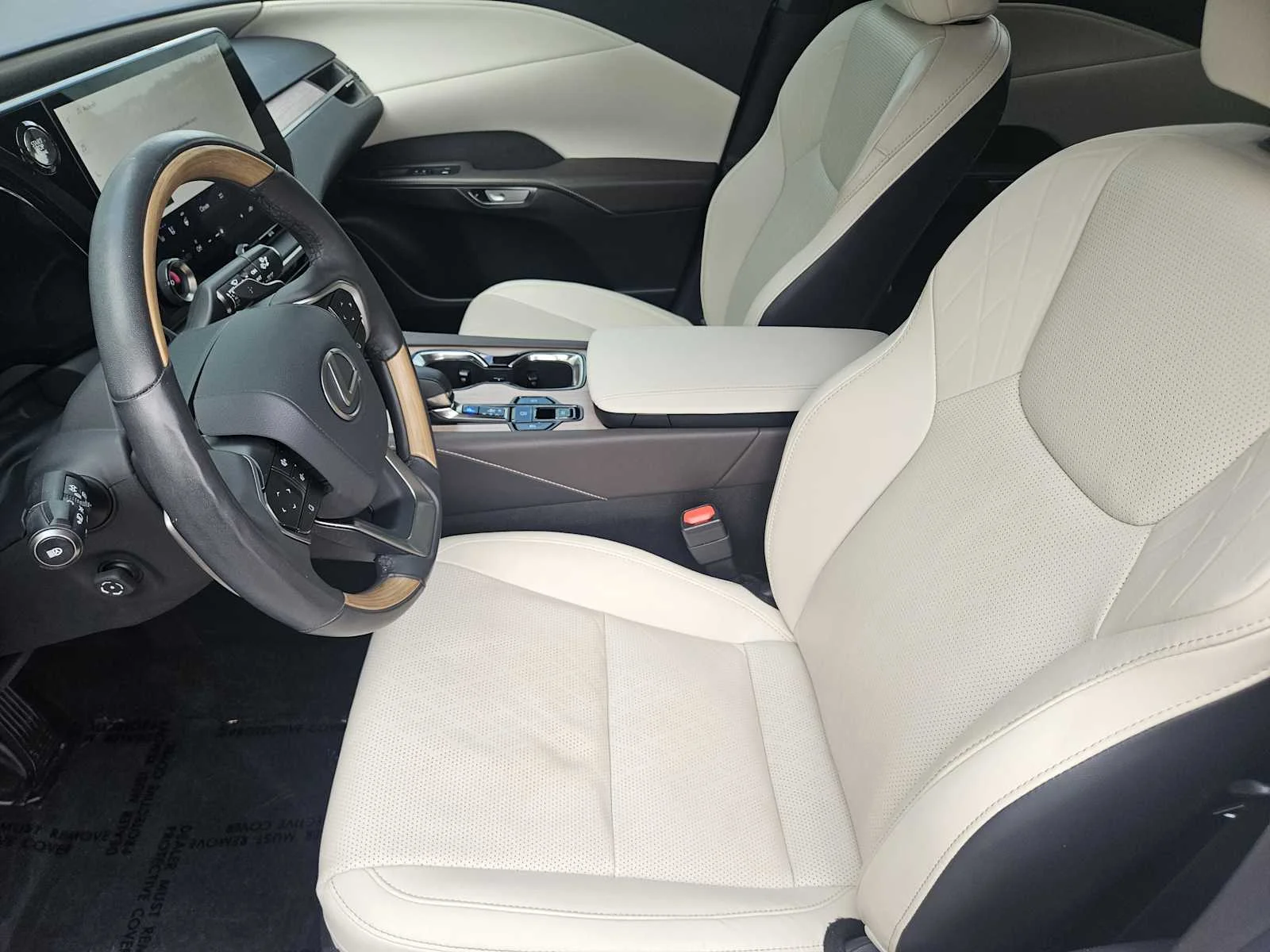 Certified Used 2025 EMINENT WHITE PEARL Lexus Premium Plus image 8