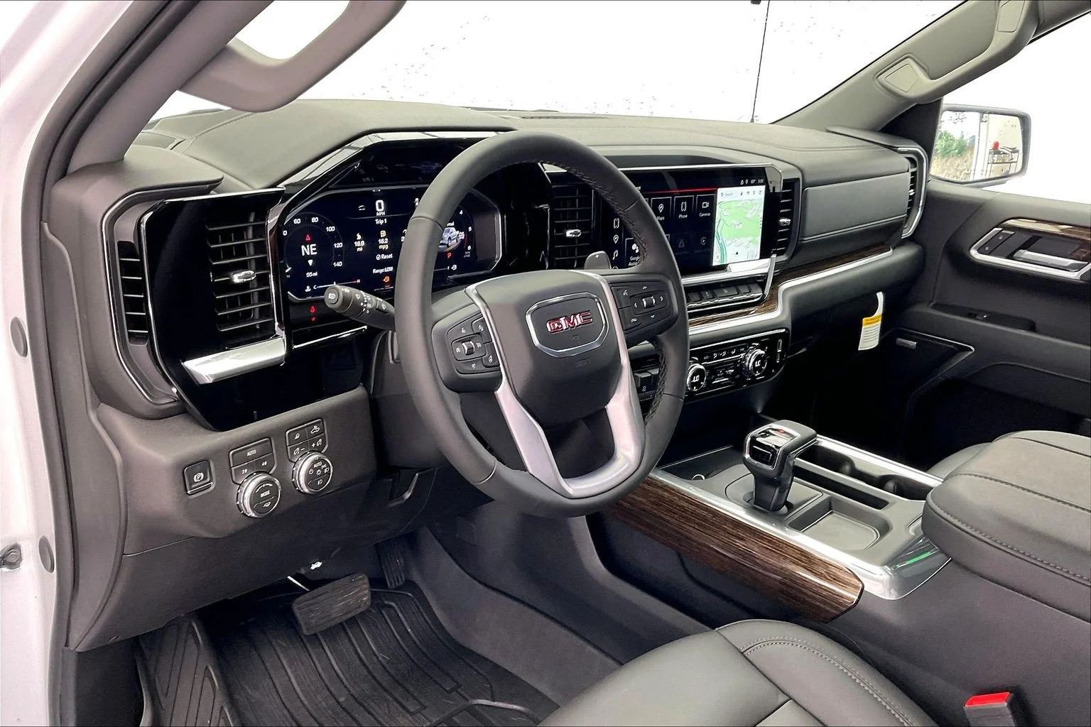 New 2026 Summit White GMC Elevation image 4