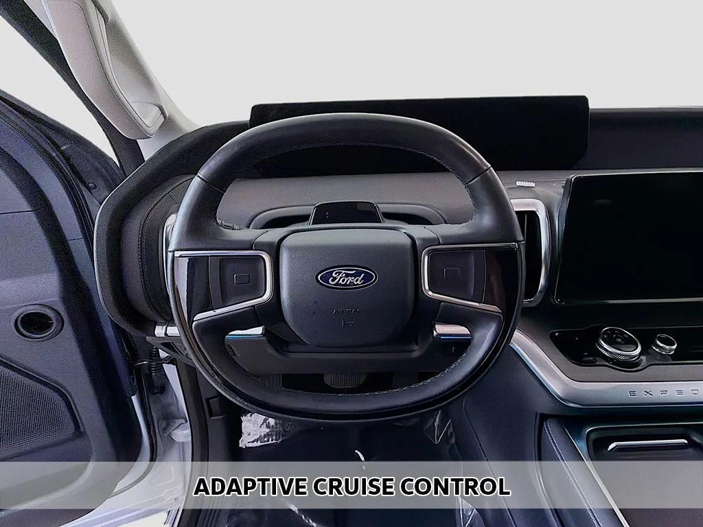 Used 2025 Space Silver Ford Platinum image 6
