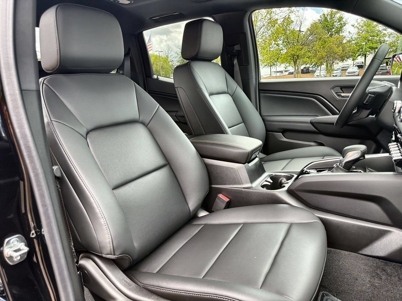 New 2026 Onyx Black GMC Elevation image 23