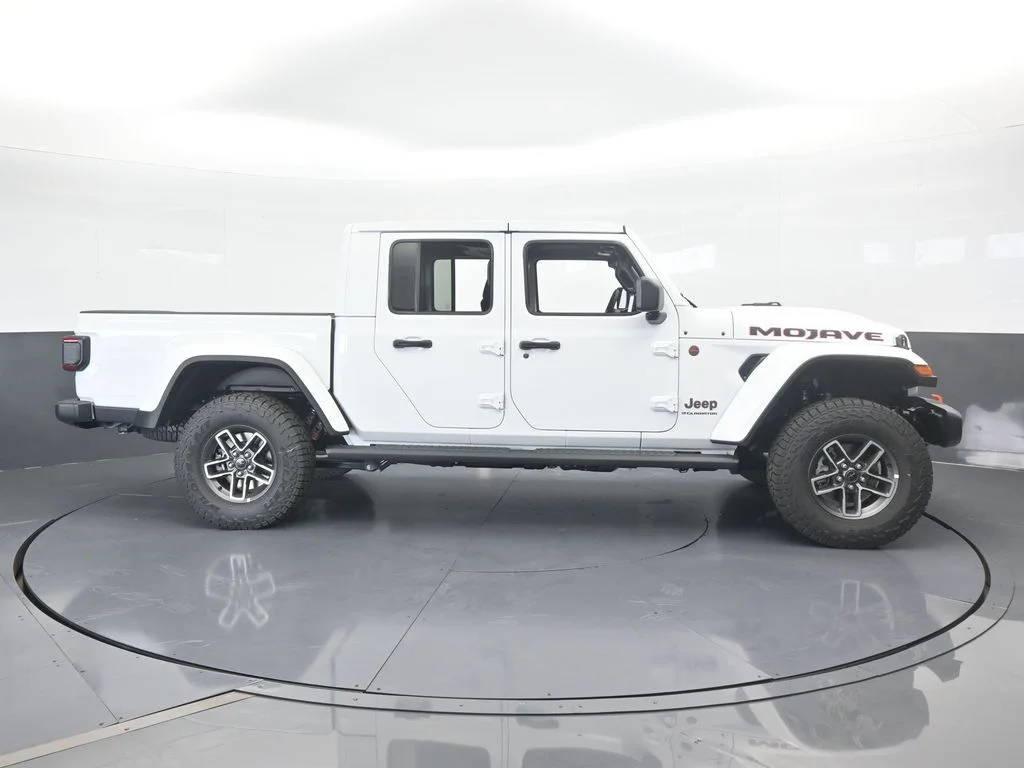 2026 Jeep Gladiator Mojave - Photo 7