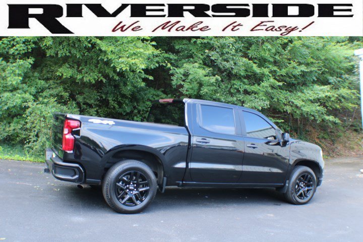 Used 2024 Black Chevrolet Custom image 2