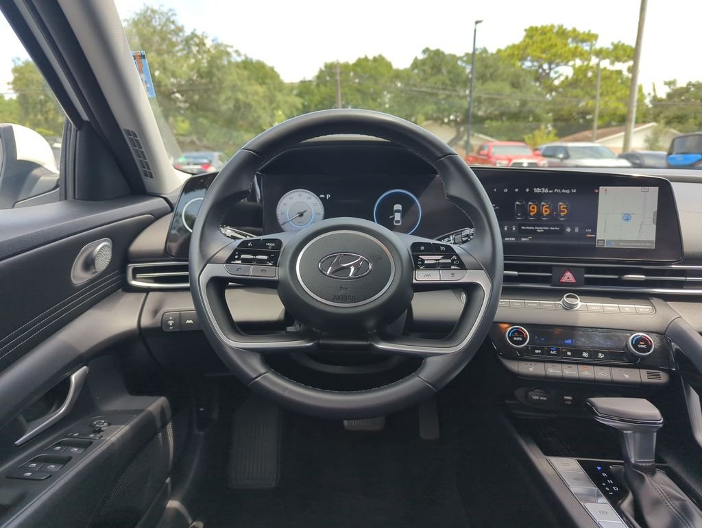 Used 2023 Gray Hyundai Limited image 17