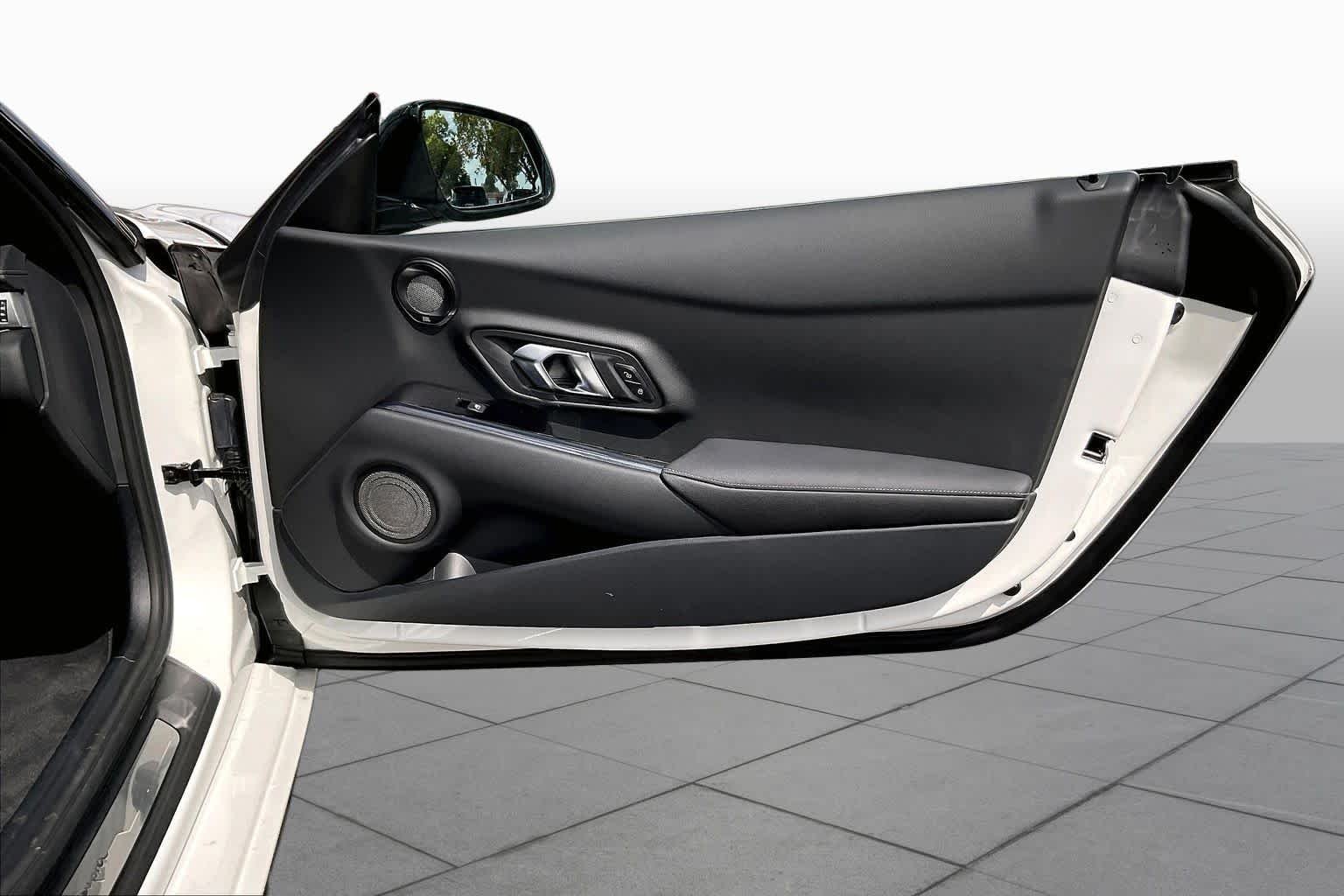 Certified Used 2026 Absolute Zero Toyota 3.0 Premium image 20