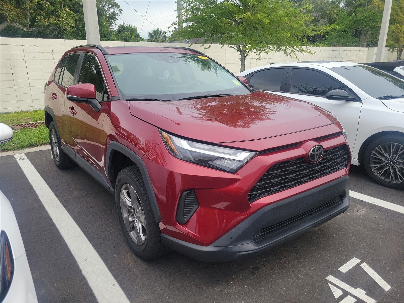 Used 2023 Ruby Flare Pearl Toyota XLE image 4