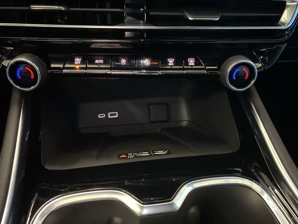 2026 Chevrolet Traverse LT - Photo 21