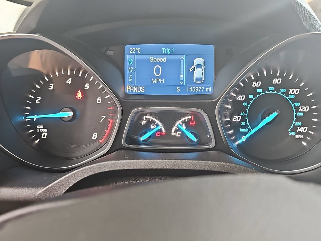 Used 2015 White Ford SE image 29