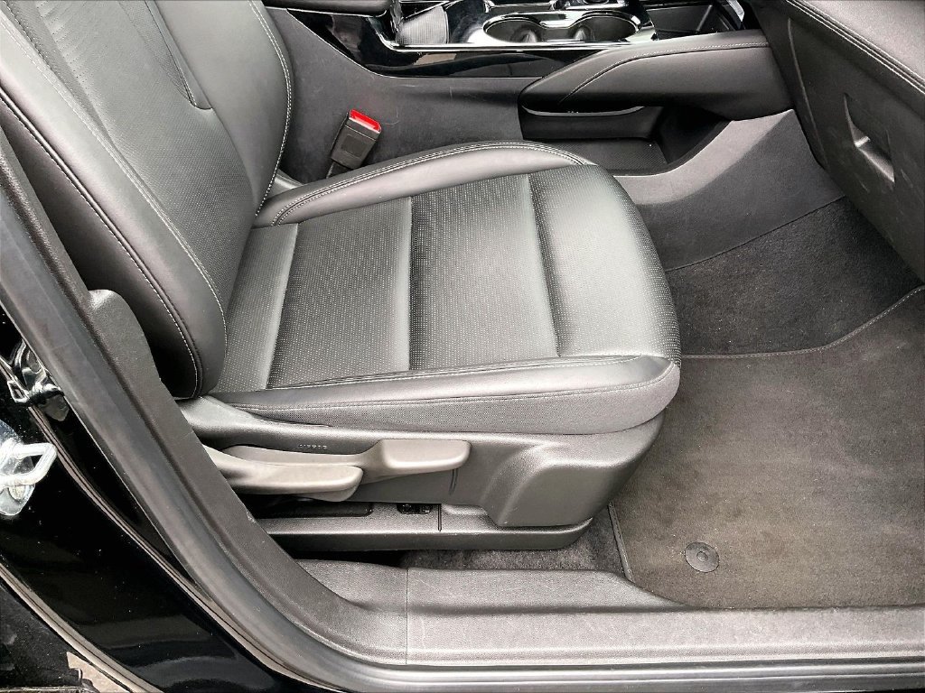 Used 2024 Ebony Twilight Metallic Buick Preferred image 36