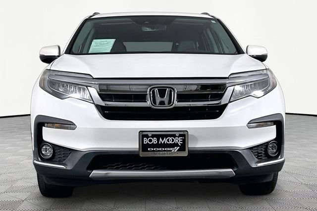 Used 2020  Honda Touring image 2