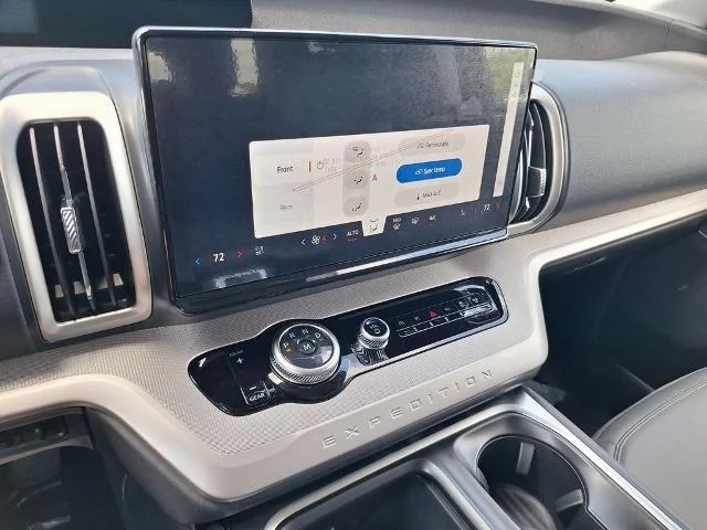 New 2026 Agate Black Metallic Ford Active image 50
