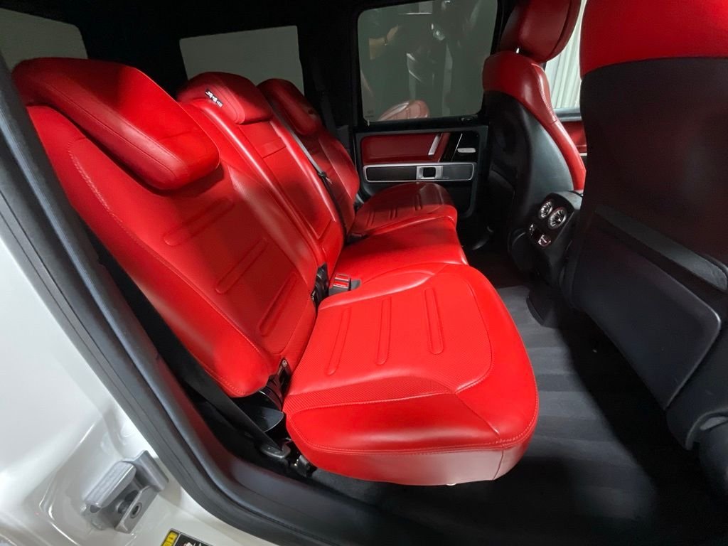Used 2022 White Mercedes-Benz G 550 image 21
