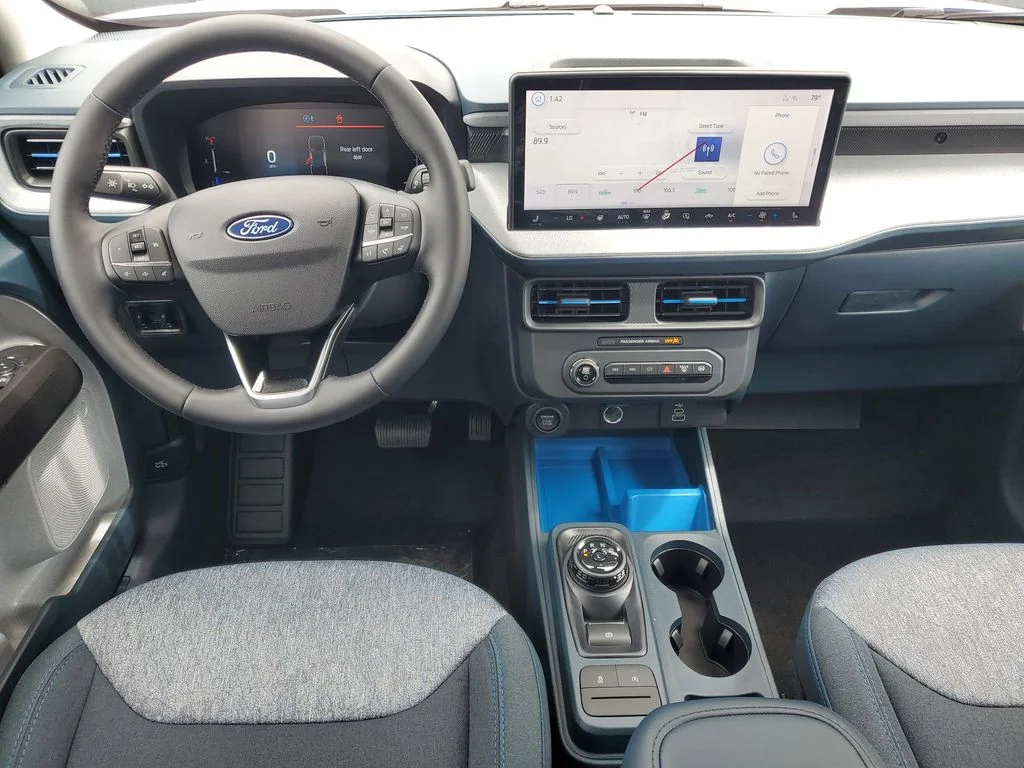 New 2026 Space White Metallic Ford XLT image 19