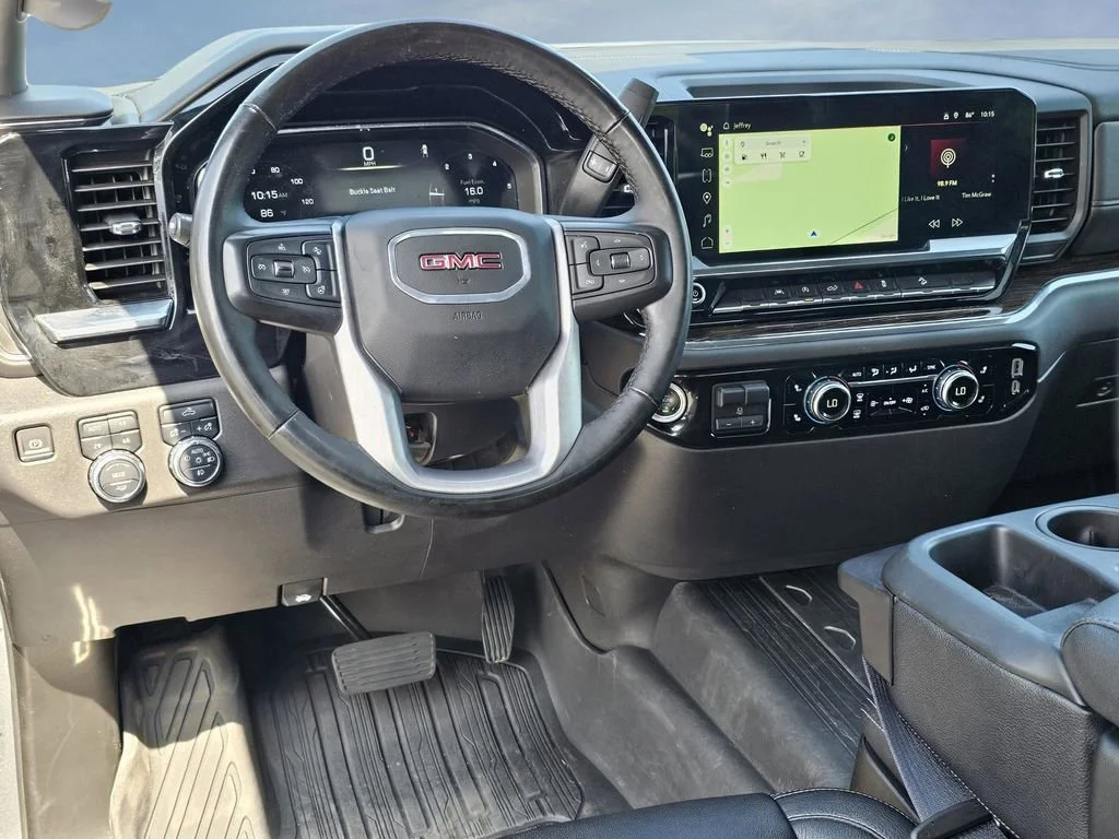 Used 2024 Sterling Metallic GMC Elevation image 34