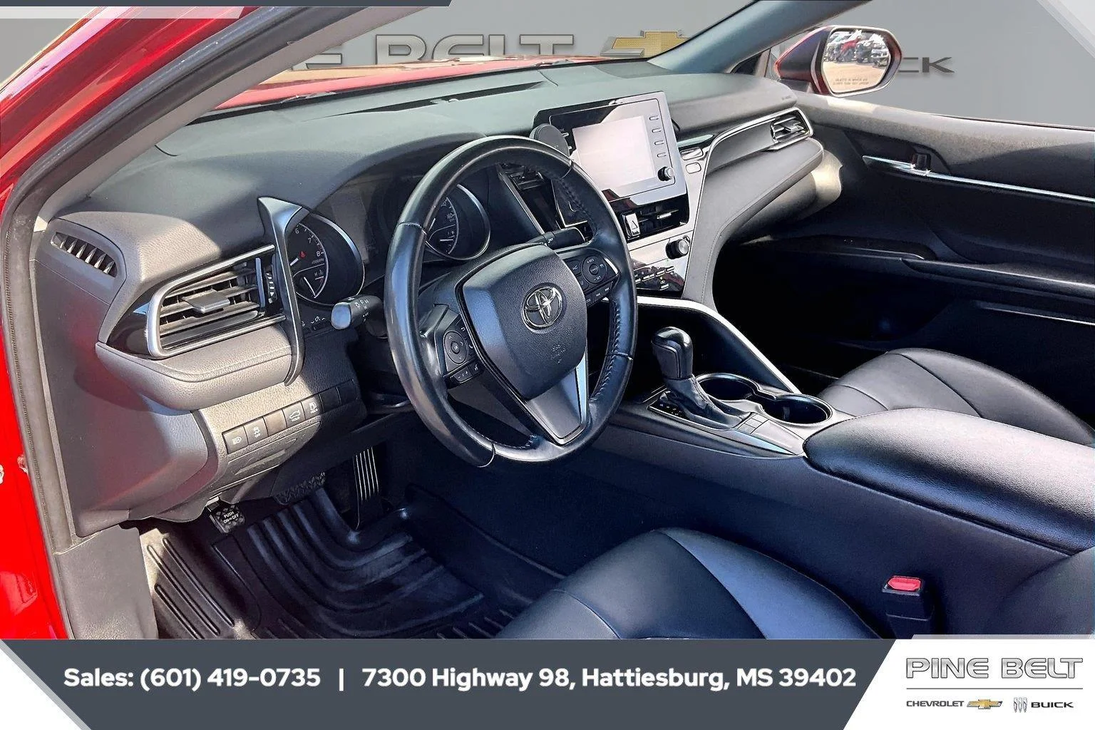 Used 2022 Supersonic Red Toyota SE image 12