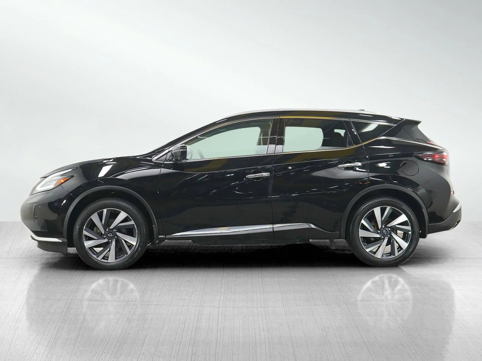 Used 2023 Nissan Murano SL with VIN 5N1AZ2CS5PC119461 for sale in Burnsville, Minnesota