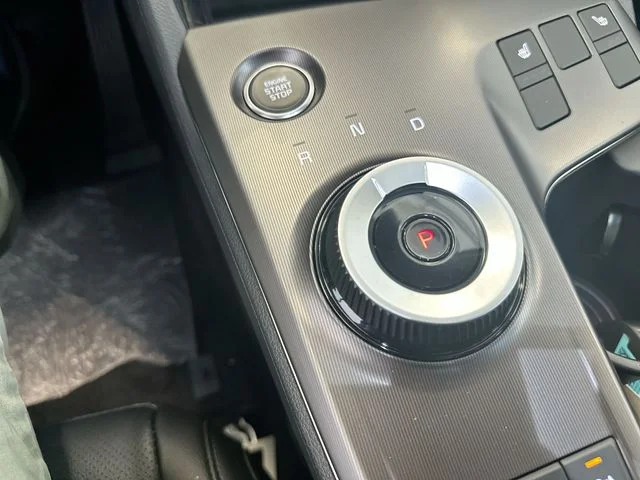 New 2027 Fusion Black Kia EX image 23