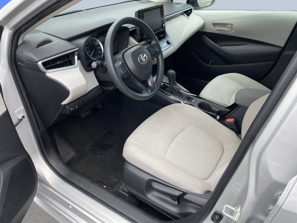 2022 Toyota Corolla LE - Photo 10