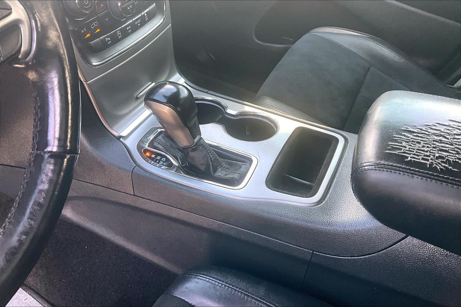 Used 2018 Rhino Clear Coat Jeep Altitude image 17