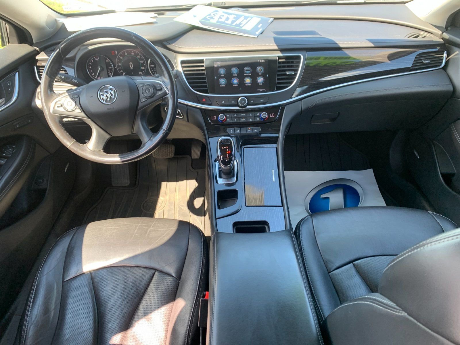 Used 2019  Buick Premium I Group image 15