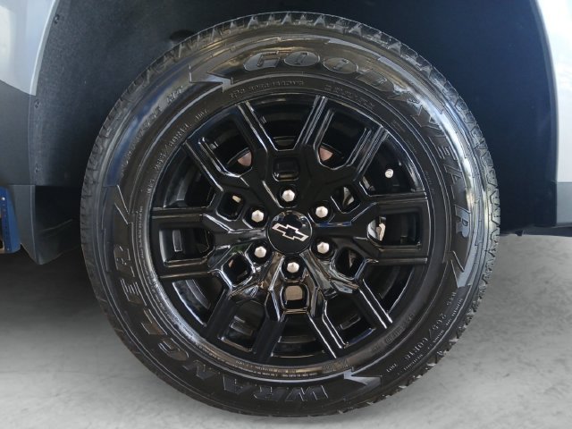 Used 2026 Sterling Gray Metallic Chevrolet Work Truck image 24