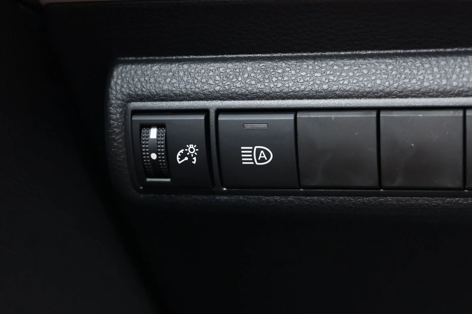 New 2026  Toyota LE image 21