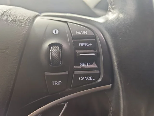 Used 2019 White Acura 3.5L Technology Package image 18