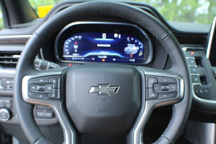 Used 2023 Sterling Gray Metallic Chevrolet Z71 image 10