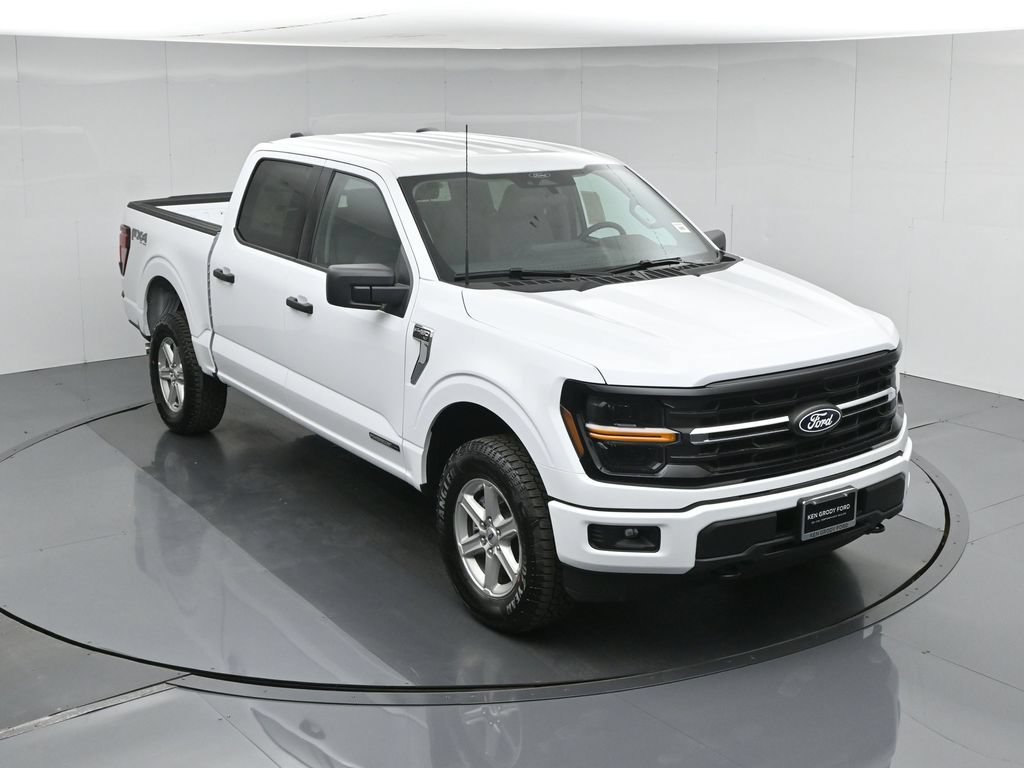 New 2026 Oxford White Ford XLT image 37