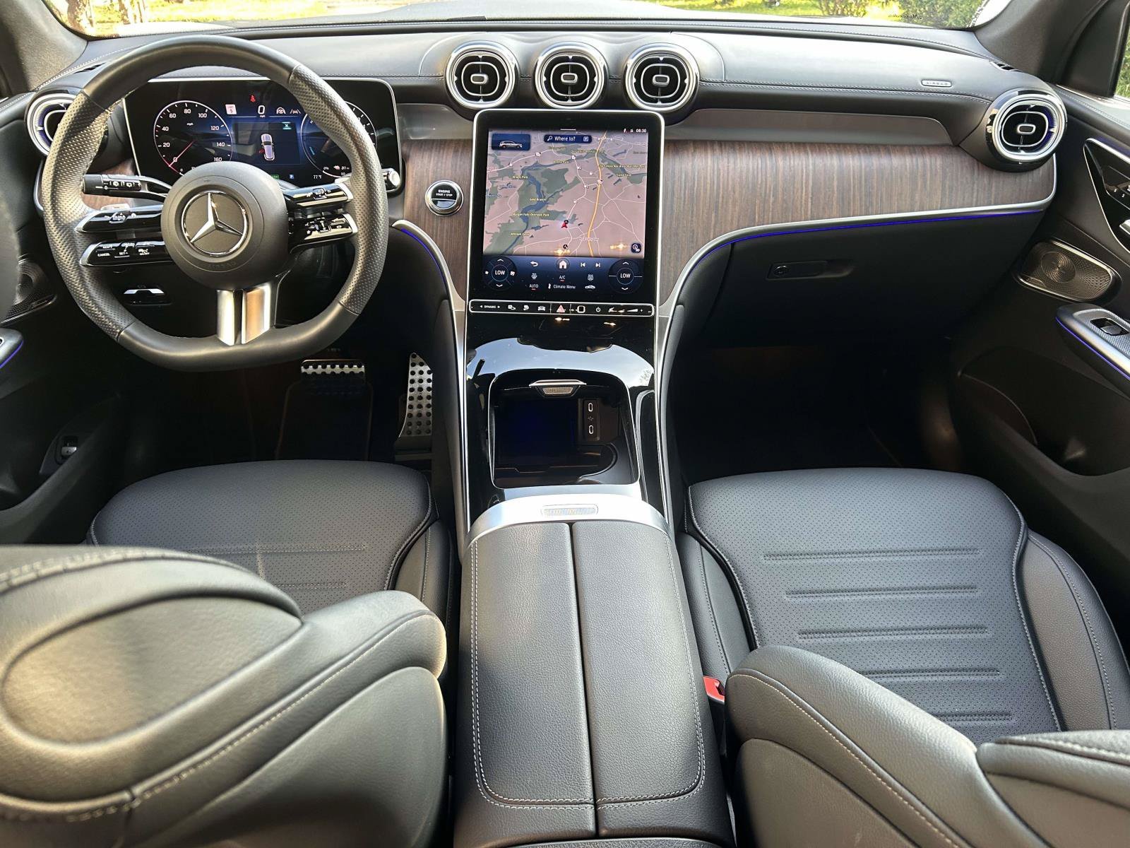 Certified Used 2025 Graphite Grey Metallic Mercedes-Benz GLC 350e 4MATIC® SUV image 28