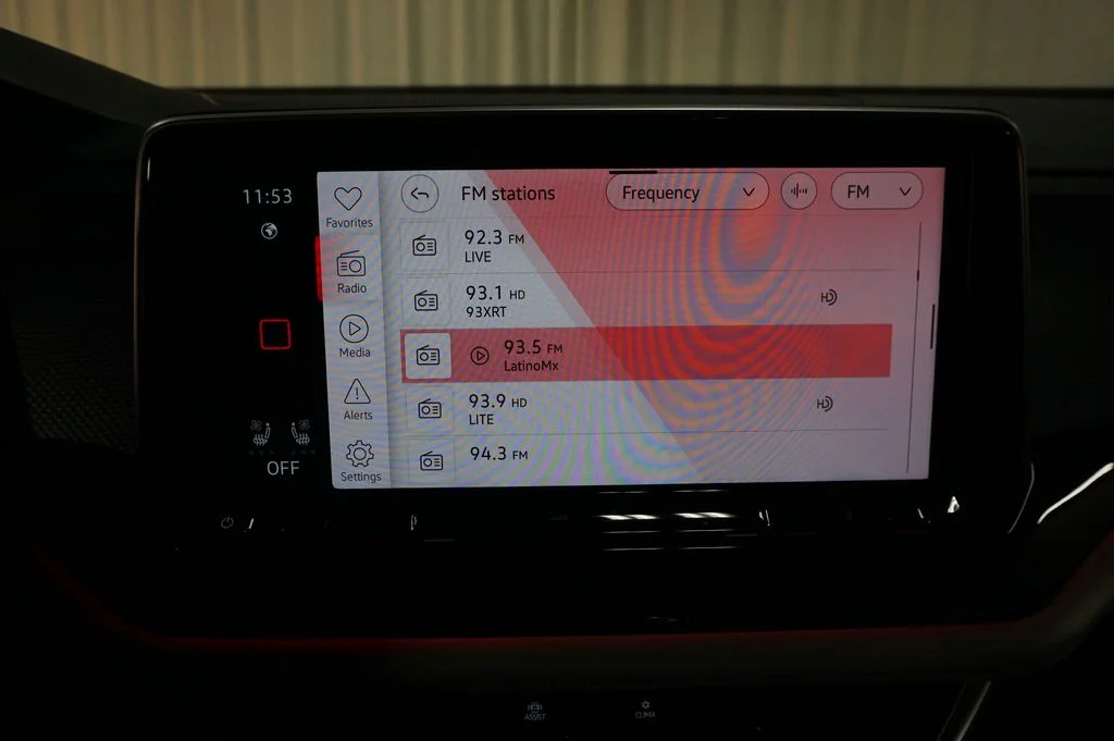 New 2026 Opal White Volkswagen 2.0T SEL Premium R-Line image 15