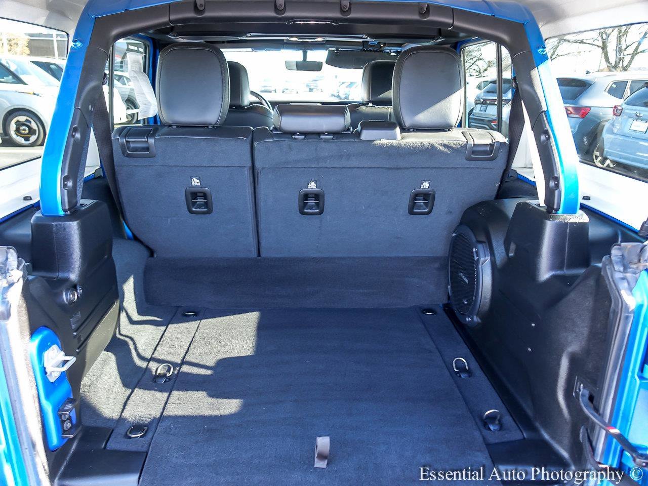 Used 2022 Hydro Blue Pearlcoat Jeep Unlimited Sahara High Altitude image 22