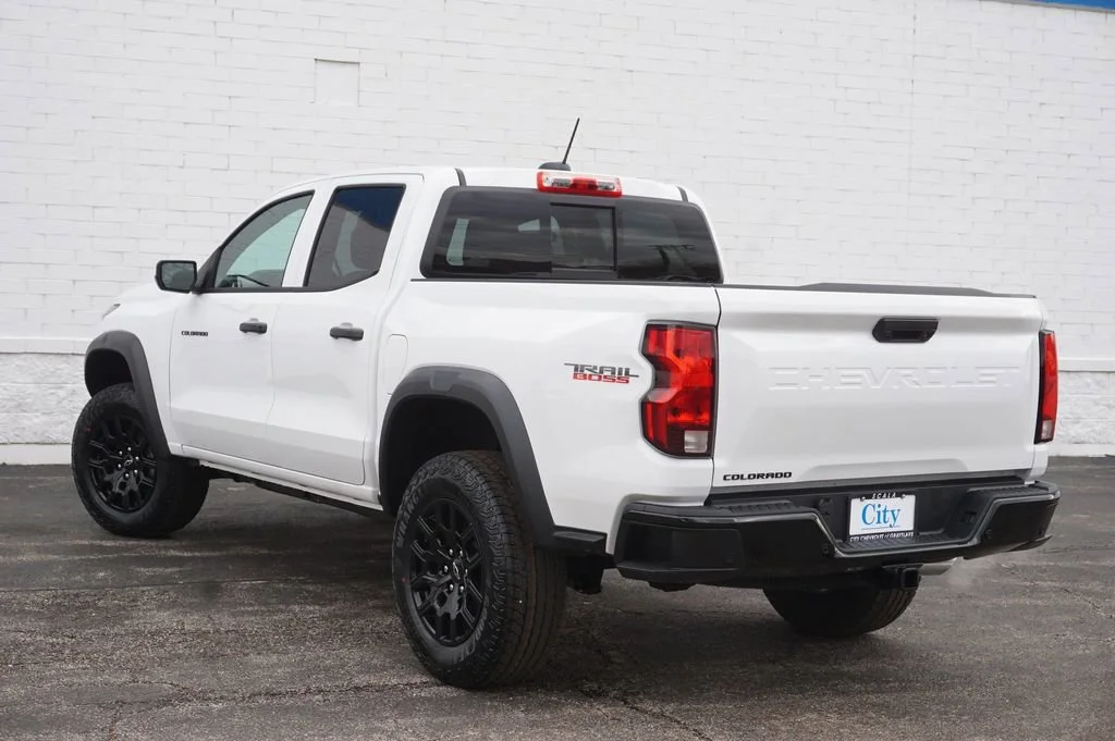 2026 Chevrolet Colorado Trail Boss - Photo 7